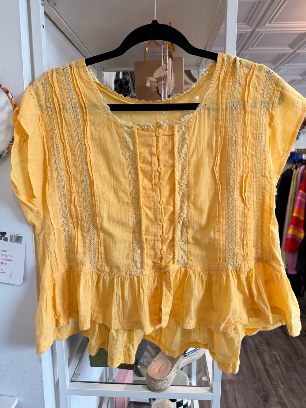 Women's Yellow Ruffle Hem Button-Front Top